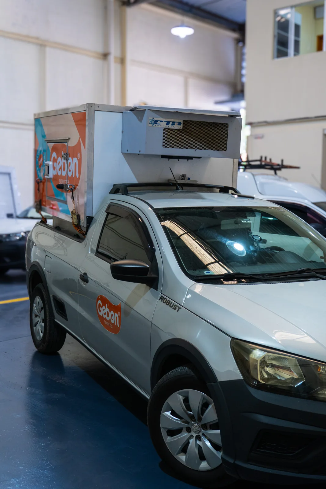 Van e utilitario para instalacao de refrigeracao